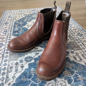 Red Wing Brown Chelsea Boots - Classic Slip-On Men’s Boot 8.5 D